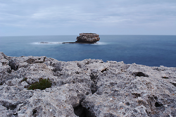 포토 JPG 해외이미지 바다 섬 여행 요트 휴가 휴식 주택 등대 파노라마 사람없음 파란색 컬러풀 태양 도시 만 보트 동굴 스페인 지중해 휴양지 상업 엽서 낚시꾼 포트 천국 남쪽 스페인어 파라다이스 해외포토 자연요소 유럽 컬러 컨셉 배_교통 촬영기법 건물 장소 편지 방향 파일형식 이미지허브