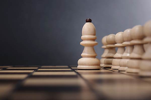 포토 JPG 해외이미지 조각 모션 놀이 성공 사람없음 반사 경쟁 도전 게임 체스말 체스 계획 싸움 체스판 장군 지능 필승 해외포토 직업 컨셉 우승 말_게임 파일형식 이미지허브