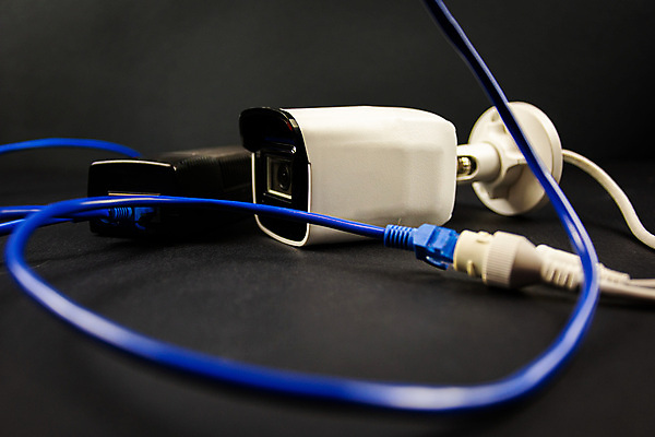 포토 JPG 해외이미지 선 인터넷 비즈니스 통신 회의 사람없음 전자제품 컴퓨터 카메라 디지털 검은색 웹 힘 장비 에너지 흰색 플러그 코드 연결 플라스틱 USB 오브젝트 오디오 철사 감시 시스템 잭 동영상 캠코더 멀티미디어 고립 해외포토 컬러 재질 파일형식 이미지허브