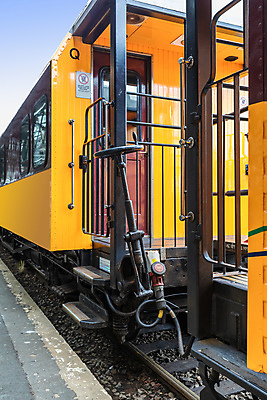 포토 JPG 해외이미지 섬 여행 백그라운드 오렌지 건축양식 교통시설 사람없음 건물 노란색 우주 검은색 기차 수확 흰색 센터 역사 역 뉴질랜드 일반 남쪽 옛날 해외포토 건축물 건축 육상교통 컬러 교통 농업 과일 대중교통 오세아니아 방향 시설 파일형식 이미지허브