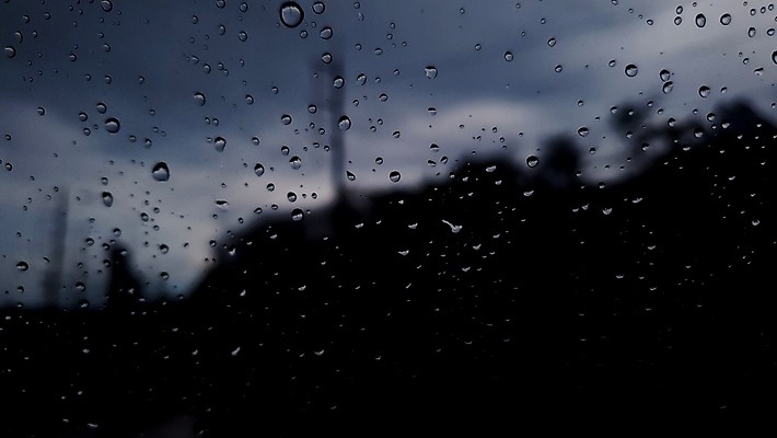 포토 JPG 해외이미지 백그라운드 창문 유리 표면 날씨 추상 실내 사람없음 가로 물 파란색 반사 수중 스파 거품 젖음 흐름 물방울 신선 투명 액체 주름 변화 떨어짐 빨래 매끈함 시원함 빗방울 질감 땀 심플 분무기 뇌우 해외포토 자연요소 컬러 컨셉 가사 무늬 재질 내부 감각 비_날씨 파일형식 이미지허브