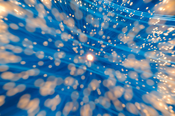 포토 JPG 해외이미지 그래픽백그라운드 디지털백그라운드 추상 사람없음 그래픽 파란색 빛 반짝임 3D 빛망울 해외포토 컬러 백그라운드 무늬 모션 디지털합성 파일형식 이미지허브