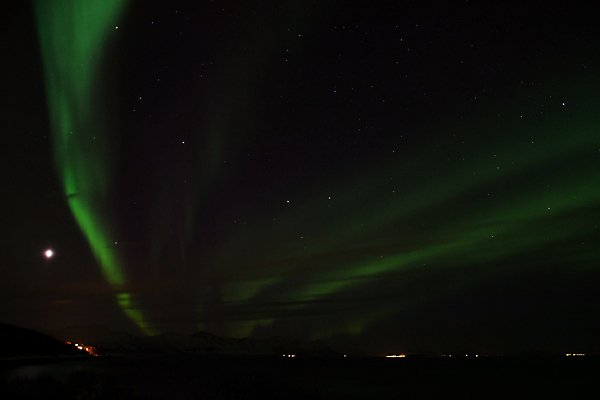 포토 JPG 해외이미지 겨울 자연 노르웨이 풍경 사람없음 초록색 빛 어둠 야간 북극 북쪽 2월 스칸디나비아 현상 해외포토 자연요소 계절 유럽 컬러 날짜 극지방 방향 생태계 파일형식 이미지허브