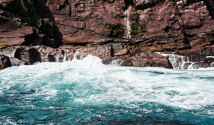 포토 JPG 해외이미지 파도 바다 캐나다 모션 자연 날씨 해변 사람없음 야외 물 파란색 거품 젖음 바위 흰색 거친 서핑 가장자리 떨어짐 위험 부식 암초 내추럴 격파 벌거벗은 울퉁불퉁 잔물결 지질학 스플래쉬 해외포토 자연요소 교육 물결 컬러 컨셉 북아메리카 돌_바위 수상스포츠 둘레 생태계 파일형식 이미지허브