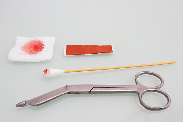 포토 JPG 해외이미지 쟁반 건강 병원 집게 주사기 사람없음 치료 초록색 약 우주 고통 장비 간호사 의사 덮개 흰색 기구 긴급 면 막대기 수술 보호 상처 사건 약국 붕대 주사약 외과 돌봄 백신 석고 예방접종 위생관리 철강 살균 해외포토 감정 컬러 컨셉 의학 의료기기 모션 관리 의료진 뚜껑 접종 파일형식 이미지허브