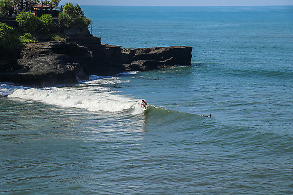 포토 JPG 해외이미지 라이프스타일 스포츠 파도 바다 여행 포즈 백그라운드 자연 휴가 열대 안테나 건강 사람 풍경 사람없음 야외 물 여름 파란색 수영 서핑보드 서핑 정상 발리 인도네시아 서퍼 드론 터키석 파라다이스 해외포토 자연요소 계절 아시아 컬러 섬 통신 운동선수 생활 수상스포츠 보드_스포츠 보석 생태계 파일형식 이미지허브