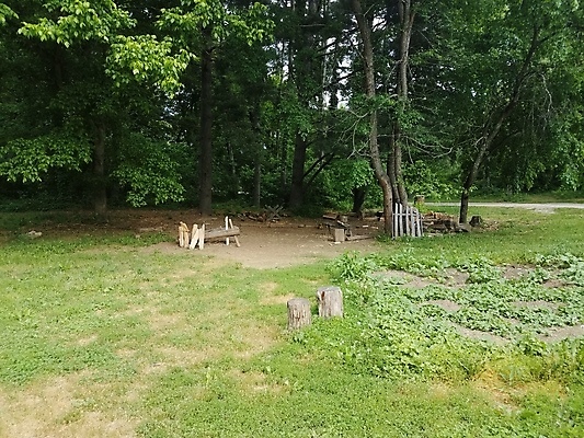 포토 JPG 해외이미지 나무 벤치 잔디 사람없음 야외 목재 초록색 장작 통나무 해외포토 식물 컬러 의자 재료 파일형식 이미지허브
