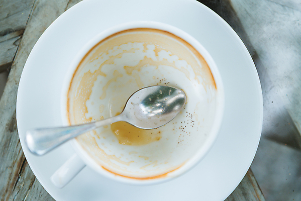 포토 JPG 해외이미지 커피 음료 음식 백그라운드 탁자 미술 사람없음 목재 컵 갈색 검은색 거품 카페 우유 흰색 뜨거움 아침식사 라떼 카페인 해외포토 나무 식기 컬러 가구 재료 문화예술 유제품 상점 식사 파일형식 이미지허브