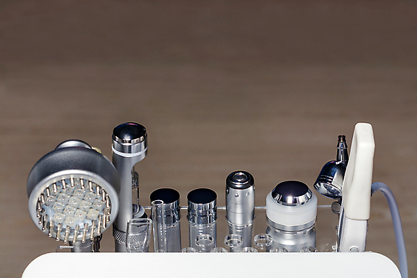 포토 JPG 해외이미지 직업 라이프스타일 과학 신체 휴식 건강 사람 사람없음 치료 컴퓨터 약 건강관리 스파 기계 화장품 기쁨 장비 기구 도구 마사지 하락 피부 테라피 순서 배수구 돌봄 리프팅 바디케어 압력 진공 셀룰라이트 카피스페이스 해외포토 감정 컨셉 의학 모션 관리 생활 신체부위 전자제품 뷰티 공백 파일형식 이미지허브