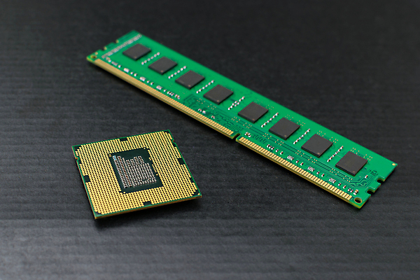 포토 JPG 해외이미지 직업 산업 과학 탁자 노동자 새로움 기술 사람없음 초록색 전자제품 컴퓨터 세일 상점 디지털 검은색 자료 장비 업무 신용카드 작업실 수리 상품 오브젝트 순환 전자 소재 시스템 수납 공학 고립 램 블러 프로세서 해외포토 교육 컬러 가구 컨셉 모션 금융 작업 파일형식 이미지허브