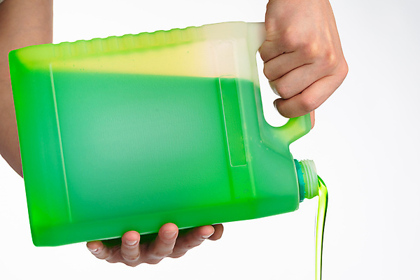 포토 JPG 해외이미지 손 산업 백그라운드 통 관리 손잡이 사람없음 초록색 욕실 흰색 잡기 액체 붓기 캔 빨래 상품 큼 컨테이너 플라스틱 중개인 세제 오브젝트 생태계 먼지 부드러움 비누 팩 수납 반대 해결 청소부 박테리아 위생관리 화학물질 카피스페이스 해외포토 직업 컬러 가사 의학 모션 재질 신체부위 위생용품 화장품 공백 감각 화학 크기 파일형식 이미지허브