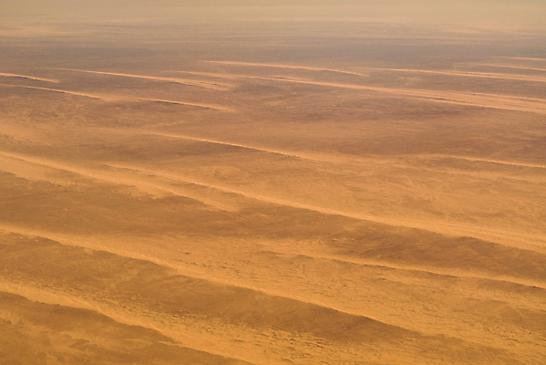 포토 JPG 해외이미지 지구 모래 여행 백그라운드 오렌지 창문 아프리카 자연 추상 비행기 건조 안테나 이집트 풍경 사람없음 야외 모래사장 노란색 사막 뜨거움 모래언덕 부식 질감 지역 암초 사하라 내추럴 지질학 해외포토 교육 나라 바다 컬러 무늬 과일 통신 항공교통 대중교통 언덕 생태계 파일형식 이미지허브