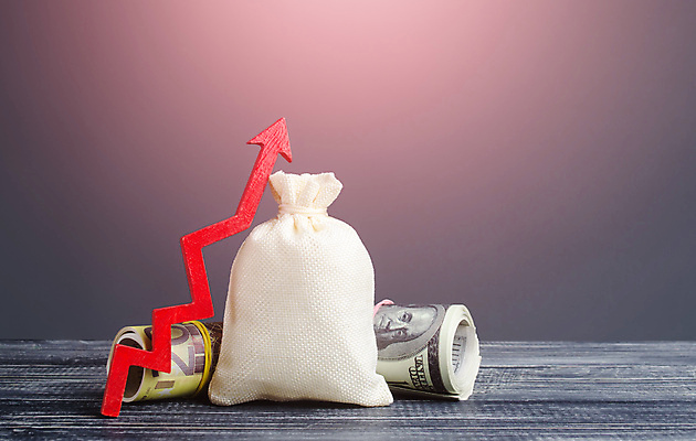 포토 JPG 해외이미지 화살표 돈 회색배경 사람없음 금융 경제 달러 유로 성장 돈자루 돈다발 가격 상승 가치 해외포토 백그라운드 컨셉 회색 재산 파일형식 이미지허브