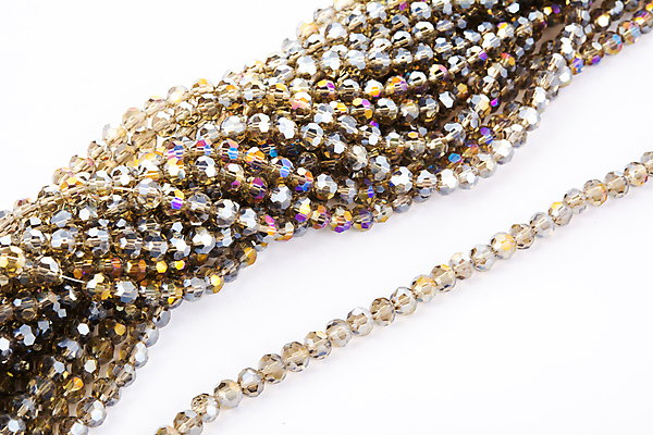 포토 JPG 해외이미지 디자인 백그라운드 컨셉 목걸이 장신구 팔찌 유리 아이디어 선물 사랑 취미 사람없음 장식 파란색 빛 갈색 유행 검은색 흰색 원형 고급 우아함 크리스탈 보석 자르기 구슬 질감 에메랄드 다이아몬드 자수 보물 DIY 고립 스타일 해외포토 도형 감정 컬러 모션 재질 광석 파일형식 이미지허브