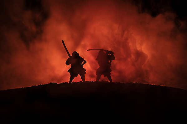 포토 JPG 해외이미지 디자인 남자 실루엣 아시아 문화 무기 포즈 백그라운드 오렌지 하늘 산 그림자 미술 사람 사람없음 빨간색 운동 태양 숫자 일출 일본 검은색 힘 일몰 공연 황금 칼 땅 중개인 집중 싸움 동쪽 전사 닌자 사무라이 암살자 해외포토 자연요소 직업 문자 나라 컬러 컨셉 과일 모션 문화예술 촬영기법 건강 이벤트 노을 방향 파일형식 이미지허브