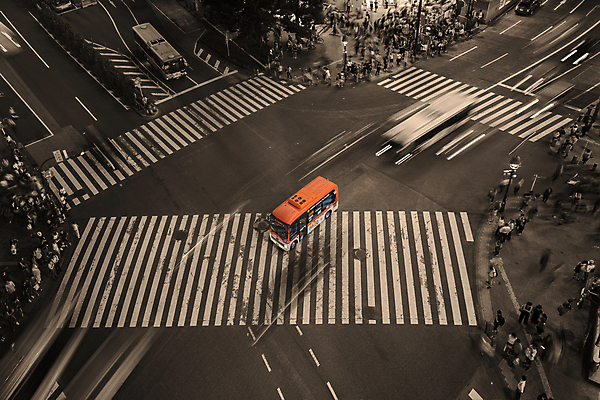 포토 JPG 해외이미지 별 도로 십자가 비즈니스 건축양식 자동차 휴가 미래 전등 거리 버스 사람 풍경 사람없음 야외 건물 쇼핑 도시풍경 사무실 일본 고층빌딩 황혼 도시 보행자 횡단보도 도쿄 군중 야간 사인 속도 광장 시티라이프 지역 커뮤니티 건너기 유흥 해외포토 자연요소 라이프스타일 건축물 건축 아시아 길 육상교통 컨셉 교통시설 모션 조명 대중교통 빌딩 일몰 보행로 파일형식 이미지허브