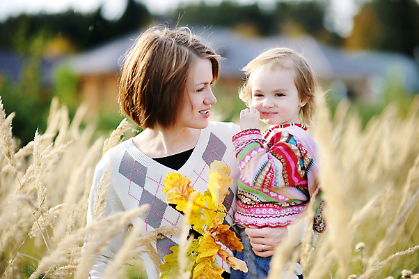 포토 JPG 해외이미지 백인 계절 공원 딸 행복 어린이 잎 밭 가족 자연 놀이 엄마 친절 함께함 건강 사랑 웃음 야외 두명 컬러풀 태양 노란색 희망 아기 잡기 달콤 작음 9월 만족 10월 걸음마 해외포토 자연요소 서양인 식물 공공시설 감정 컬러 컨셉 농업 관계 모션 표정 사람 날짜 맛 크기 생태계 파일형식 이미지허브