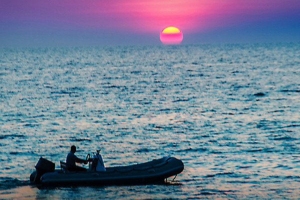 포토 JPG 해외이미지 주간 실루엣 하늘 사람 풍경 야외 태양 일출 해외포토 자연요소 촬영기법 노을 파일형식 이미지허브