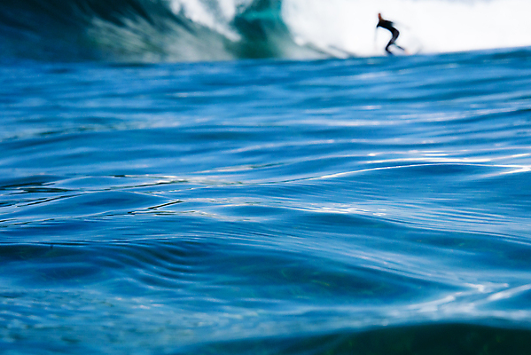 포토 JPG 해외이미지 파도 바다 섬 여행 백그라운드 패턴 자연 표면 추상 사람없음 야외 물 파란색 빛 햇빛 태양 반사 수영 투명 액체 닫기 질감 내추럴 파라다이스 해외포토 자연요소 컬러 무늬 모션 수상스포츠 생태계 파일형식 이미지허브