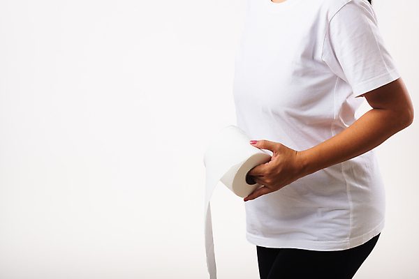 포토 JPG 해외이미지 여자 아시아 종이 백그라운드 컨셉 태국 건강 동양인 사람없음 고통 욕실 흰색 긴급 잡기 장롱 조직 사발 화장실 감염 롤 문제 닦기 방광 고립 돌봄 변기통 해외포토 감정 나라 컬러 가구 모션 사람 인종 사기그릇 비뇨기관 파일형식 이미지허브