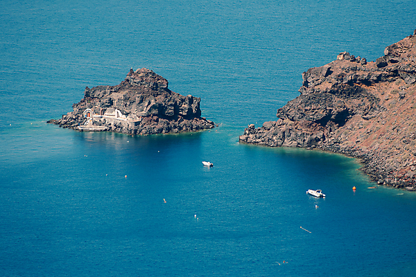 포토 JPG 해외이미지 라이프스타일 바다 섬 여행 요트 하늘 휴가 사람없음 물 여름 파란색 맑음 흰색 만 보트 고급 큼 크루즈 갑판 지중해 그리스 함선 네비게이션 산토리니 그리스인 뱃놀이 코르푸 해외포토 자연요소 서양인 계절 유럽 컬러 컨셉 배_교통 날씨 생활 전통놀이 크기 파일형식 이미지허브