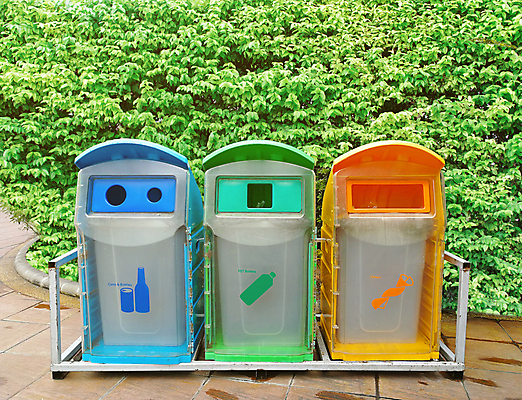 포토 JPG 해외이미지 디자인 공원 종이 음식 주택 사람없음 야외 초록색 파란색 컬러풀 환경 재활용 젖음 쓰레기통 흰색 캔 보호 쓰레기 폐기물 컨테이너 플라스틱 거절 오브젝트 유기농 먼지 패키지 낭비 경영 생태학 해외포토 웰빙 공공시설 교육 산업 컬러 컨셉 비즈니스 재질 건물 친환경 파일형식 이미지허브