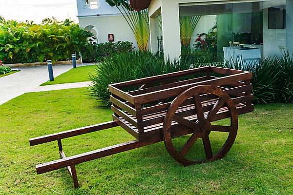 포토 JPG 해외이미지 자연 하늘 지붕 주택 아이슬란드 이끼 잔디 사람없음 야외 초록색 농장 마을 카트 시골 바퀴 역사 보호 박물관 과거 바이킹 스칸디나비아 옛날 해외포토 식물 유럽 컬러 컨셉 농업 건물 생태계 파일형식 이미지허브