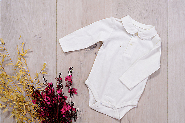 포토 JPG 해외이미지 1 디자인 응시 옷 어린이 조각 셔츠 장신구 새로움 정장 소년 사람없음 파란색 세트 장난감 유행 흰색 신생아 직물 면 묘사 오브젝트 치수 부드러움 소매 걸음마 엘리먼트 목업 스타일 해외포토 시선 남자 컬러 컨셉 상의 모션 사람 아기 감각 파일형식 이미지허브