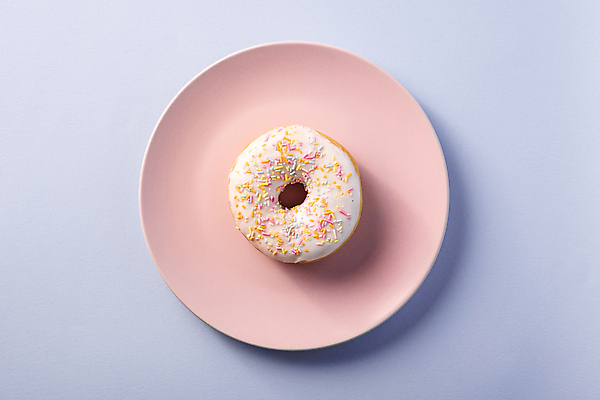 포토 JPG 해외이미지 분홍색 실내 사람없음 하이앵글 도넛 연보라색 미니멀 해외포토 뷰포인트 컬러 디저트 내부 보라색 파일형식 이미지허브