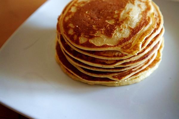 포토 JPG 해외이미지 전통 접시 열매 안경 음식 빵 단풍 과일 아침 디저트 건강 요리 사람없음 노란색 쌓기 케이크 식당 식사 저녁식사 신선 뜨거움 황금 달콤 맛 아침식사 굽기 메뉴 블루베리 브런치 밀가루 서빙 칼로리 버터 꿀 솜털 프랑스어 점심식사 어려움 영양분 핸드메이드 크레이프 해외포토 주간 식물 문자 식기 잡화 컬러 컨셉 잎 모션 상점 가루 구이 파일형식 이미지허브