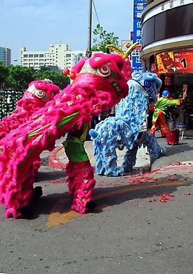 포토 JPG 해외이미지 전통 아시아 사람없음 컬러풀 믿음 상점 중국 공연 펼침 댄서 행운 축복 대만 신화 변장 미신 해외포토 직업 감정 나라 컬러 컨셉 모션 이벤트 파일형식 이미지허브