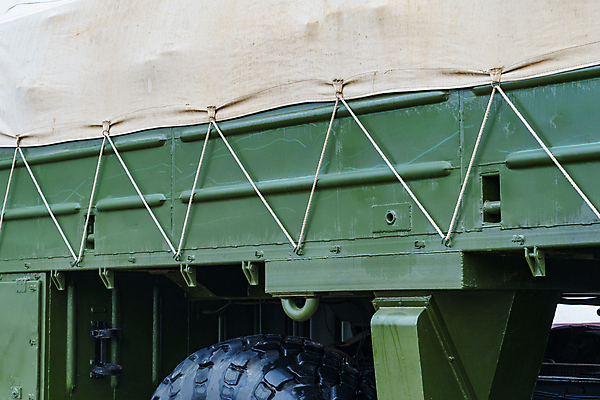 포토 JPG 해외이미지 디자인 산 자물쇠 기술 사람없음 빨간색 초록색 힘 장비 고리 던지기 당기기 보호 군용 탱크 짐차 공학 대각선 잠금해제 힘찬 해외포토 교육 선 컬러 컨셉 모션 자동차 군대 파일형식 이미지허브