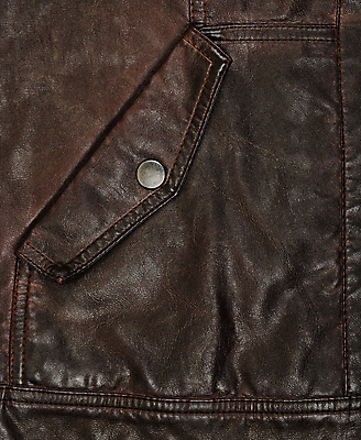 포토 JPG 해외이미지 외관 옷 백그라운드 겨울 표정 사람없음 빛 쇼핑 갈색 유행 어둠 재킷 클래식 고급 우아함 주머니 가죽 묘사 질감 스타일 해외포토 계절 컬러 컨셉 외투 파일형식 이미지허브