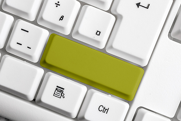 포토 JPG 해외이미지 아이콘 교육 종이 백그라운드 컨셉 비즈니스 텍스트 탁자 열쇠 직장 사람없음 노트북 컴퓨터 사무실 우주 쪽지 공책 공백 흰색 키보드 업무 메시지 정상 책상 옵션 시작 문서 언론 클릭 명령 공급 카피스페이스 해외포토 컬러 가구 회사 문구용품 전자제품 작업 파일형식 이미지허브