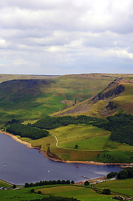 포토 JPG 해외이미지 나무 구름 유럽 밭 자연 하늘 영국 잉글랜드 풍경 사람없음 야외 초록색 물 환경 마시기 시골 저수지 황무지 땅 언덕 그림 해외포토 자연요소 식물 나라 컬러 농업 모션 생태계 파일형식 이미지허브
