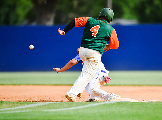 포토 JPG 해외이미지 전신 남자 유니폼 청소년 한명 뒷모습 10대 달리기 경쟁 경기장 활발 야구 야구선수 야구공 투수 야구복 대회 손뻗기 야구헬멧 십대남자한명만 해외포토 1 옷 뷰포인트 컨셉 공 스포츠시설 모션 운동선수 사람 운동복 구기 야구용품 헬멧 남자한명만 십대남자만 파일형식 이미지허브