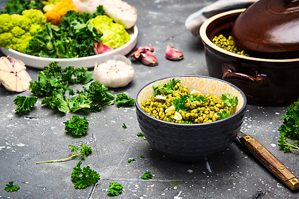 포토 JPG 해외이미지 식물 접시 음식 백그라운드 잎 다이어트 채소 재료 부분 건강 요리 씨앗 사람없음 초록색 컬러풀 식사 샐러드 신선 사발 아침식사 브로콜리 낟알 먹기 메밀 유기농 양배추 날것 시금치 점심식사 리조또 채식주의자 케일 퀴노아 비건 비건음식 해외포토 식기 웰빙 컬러 식재료 모션 곡류 사기그릇 채식 파일형식 이미지허브