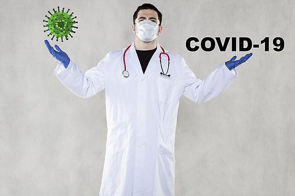 포토 JPG 해외이미지 직업 컨셉 유니폼 청진기 아이디어 건강 병원 가면 한명 사람 치료 약 환자 간호사 의사 자신감 바이러스 보호 질병 위험 예방 감염 돌봄 조언 카피스페이스 해외포토 1 옷 감정 의학 의료기기 모션 공백 의료진 파일형식 이미지허브