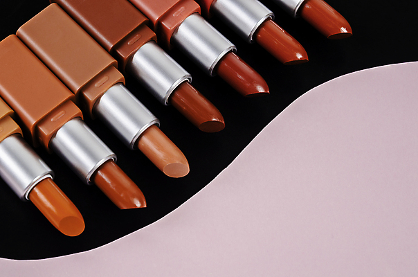 포토 JPG 해외이미지 여자 얼굴 분홍색 백그라운드 오렌지 사람없음 장식 빨간색 빛 세트 컬러풀 유행 화장품 립스틱 화려 막대기 팔레트 고급 우아함 상품 수집 입술 오브젝트 질감 만들기 튜브 돌봄 스타일 해외포토 컬러 컨셉 과일 모션 사람 신체부위 뷰티 파일형식 이미지허브