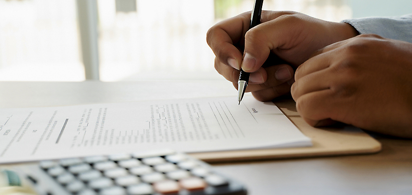 포토 JPG 해외이미지 직업 종이 백그라운드 컨셉 비즈니스 탁자 스트레스 직장 사람없음 책 금융 스터디 사무실 쌓기 자료 공백 정보 흰색 업무 플랫 잡지 인쇄 책상 사인 보고서 준비 문서 파일 상업 바쁨 폴더 수납 시트 흙더미 제비 회계 유지 경영 과로 많음 해외포토 컬러 가구 회사 모션 조류 간행물 경제 학습 흙 작업 파일형식 더미 이미지허브