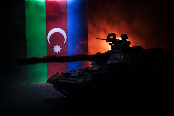 포토 JPG 해외이미지 배너 무기 포즈 백그라운드 불 경비 사람없음 탑 힘 총 깃발 수비 보호 야간 공격 폭발 충돌 군용 싸움 전쟁 러시아 탱크 육군 대포 영웅 병정 전사 애국심 전쟁터 아르메니아 아제르바이잔 전국 특별함 해외포토 자연요소 건축물 유럽 나라 컨셉 모션 군대 안전 파일형식 이미지허브