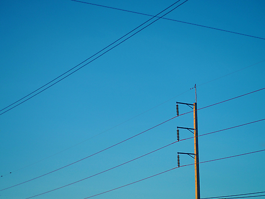 포토 JPG 해외이미지 산업 하늘 사람없음 파란색 빛 탑 힘 장비 에너지 위험 철사 봉 공학 분배 전압 철강 현재 공급 해외포토 건축물 교육 컬러 컨셉 파일형식 이미지허브