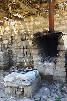 포토 JPG 해외이미지 사람없음 금속 방 업무 뜨거움 가시 오븐 망치 철 도끼 대장장이 해외포토 재질 가전제품 공구 작업 파일형식 이미지허브