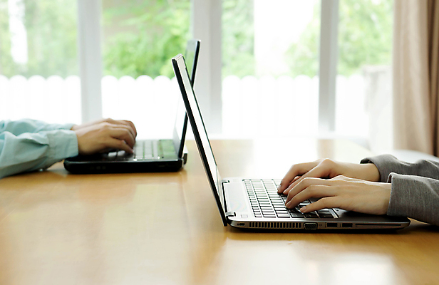 포토 JPG 해외이미지 여자 남자 아시아 의자 비즈니스 설계 함께함 3 사람 앉기 소년 사람없음 노트북 컴퓨터 사무실 펜 판매 상점 공책 업무 비즈니스맨 비즈니스우먼 그룹 정상 토론 보고서 경영자 비서 소통 프로젝트 해외포토 직업 나라 어린이 가구 컨셉 모션 문구용품 전자제품 필기구 작업 직장인 리더 파일형식 이미지허브