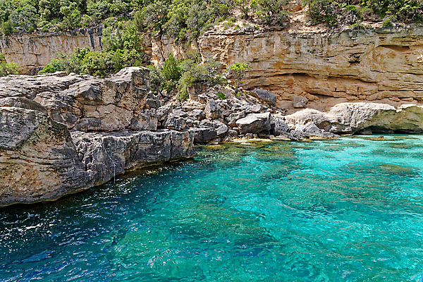 포토 JPG 해외이미지 나무 모래 바다 섬 여행 자연 하늘 휴가 산 풍경 사람없음 야외 물 여름 파란색 햇빛 맑음 침묵 이탈리아 바위 만 동굴 지중해 에메랄드 내추럴 지질학 터키석 해외포토 자연요소 식물 계절 교육 유럽 컬러 날씨 태양 소리 돌_바위 보석 생태계 파일형식 이미지허브