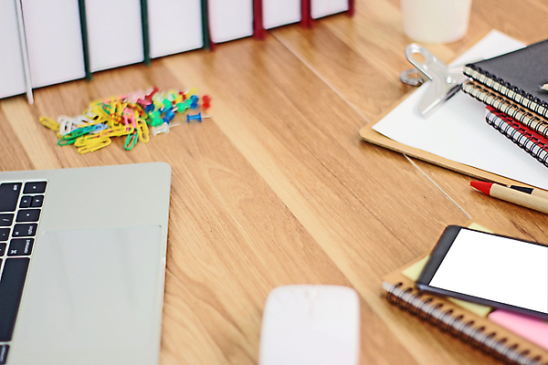 포토 JPG 해외이미지 템플릿 종이 안경 커피 백그라운드 비즈니스 탁자 모바일 그래프 주택 직장 사람없음 목재 책 컵 노트북 스마트폰 핸드폰 컴퓨터 사무실 알약 연필 펜 모니터 쪽지 공책 공백 흰색 키보드 업무 작업실 플랫 정상 쥐 스마트 책상 클립 머리위 위치 카피스페이스 해외포토 나무 식기 잡화 음료 컬러 가구 컨셉 회사 재료 문구용품 학용품 건물 전자제품 스마트기기 필기구 약 작업 설치류 파일형식 이미지허브