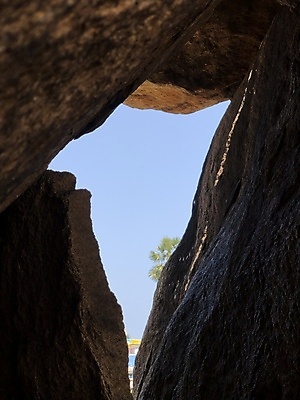 포토 JPG 해외이미지 나무 공원 여행 자연 하늘 산 풍경 사람없음 물 파란색 골짜기 사막 바위 동굴 숲 아치 암초 내추럴 옛날 해외포토 자연요소 식물 공공시설 컬러 돌_바위 생태계 파일형식 이미지허브