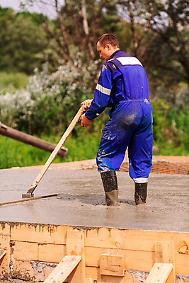 포토 JPG 해외이미지 산업 건축양식 노동자 주택 한명 금속 기계 장비 업무 작업 액체 붓기 혼합 땅 믹서 서식 파일 시멘트 공학 개발 건축업자 계약자 고용 방법 섞기 콘크리트 프로젝트 해외포토 직업 1 교육 건축 모션 재질 사람 건물 구직 계약 채용 파일형식 이미지허브