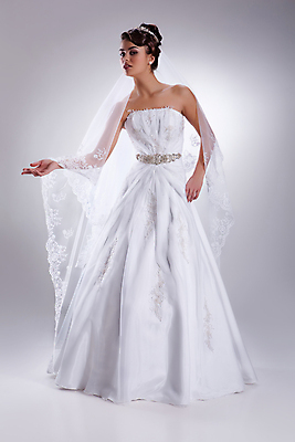 포토 JPG 해외이미지 모델 1 드레스 옷 여자 행복 감정 결혼 결혼식 한명 미소 사람 이벤트 성인 청춘 머리카락 유행 어둠 기쁨 축하 슛 고립 사춘기 해외포토 컨셉 표정 머리 파일형식 이미지허브