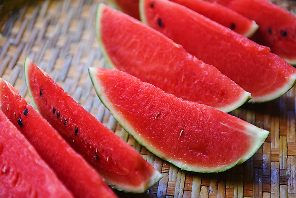 포토 JPG 해외이미지 열매 음료 음식 조각 백그라운드 농업 다이어트 과일 부분 자연 탁자 디저트 수박 건강 씨앗 사람없음 목재 빨간색 초록색 물 주스 흰색 신선 사발 달콤 맛 멜론 설탕 자르기 먹기 오브젝트 상쾌 유기농 날것 슬라이스 내추럴 숙성 채식주의자 해외포토 자연요소 나무 식물 웰빙 감정 산업 컬러 가구 컨셉 재료 모션 사기그릇 생태계 채식 파일형식 이미지허브